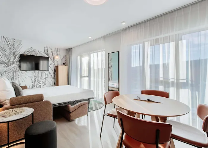 Adagio Neckarpark 3* Estugarda