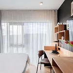 Adagio Neckarpark Hotel 3*