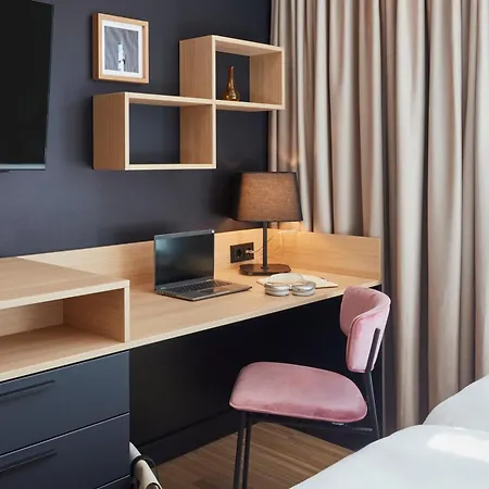 Adagio Neckarpark Szálloda Stuttgart