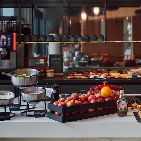 Adagio Neckarpark 3*