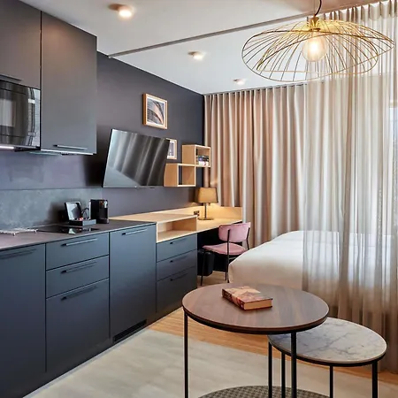 Adagio Neckarpark Ξενοδοχείο