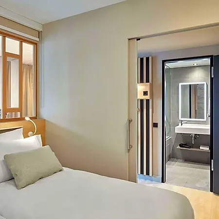 Adagio Neckarpark Hotel 3*