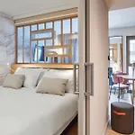 Adagio Neckarpark 3* Stuttgart
